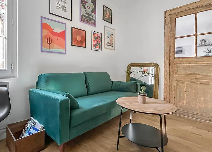 Апартаменты Nid Douillet Cosy Au Coeur D'angers, Ideal A Deux Анже