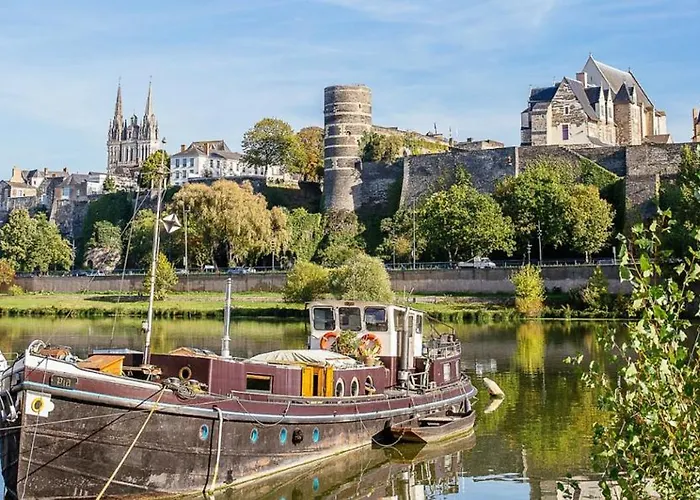 Nid Douillet Cosy Au Coeur D'angers, Ideal A Deux Апартаменти *